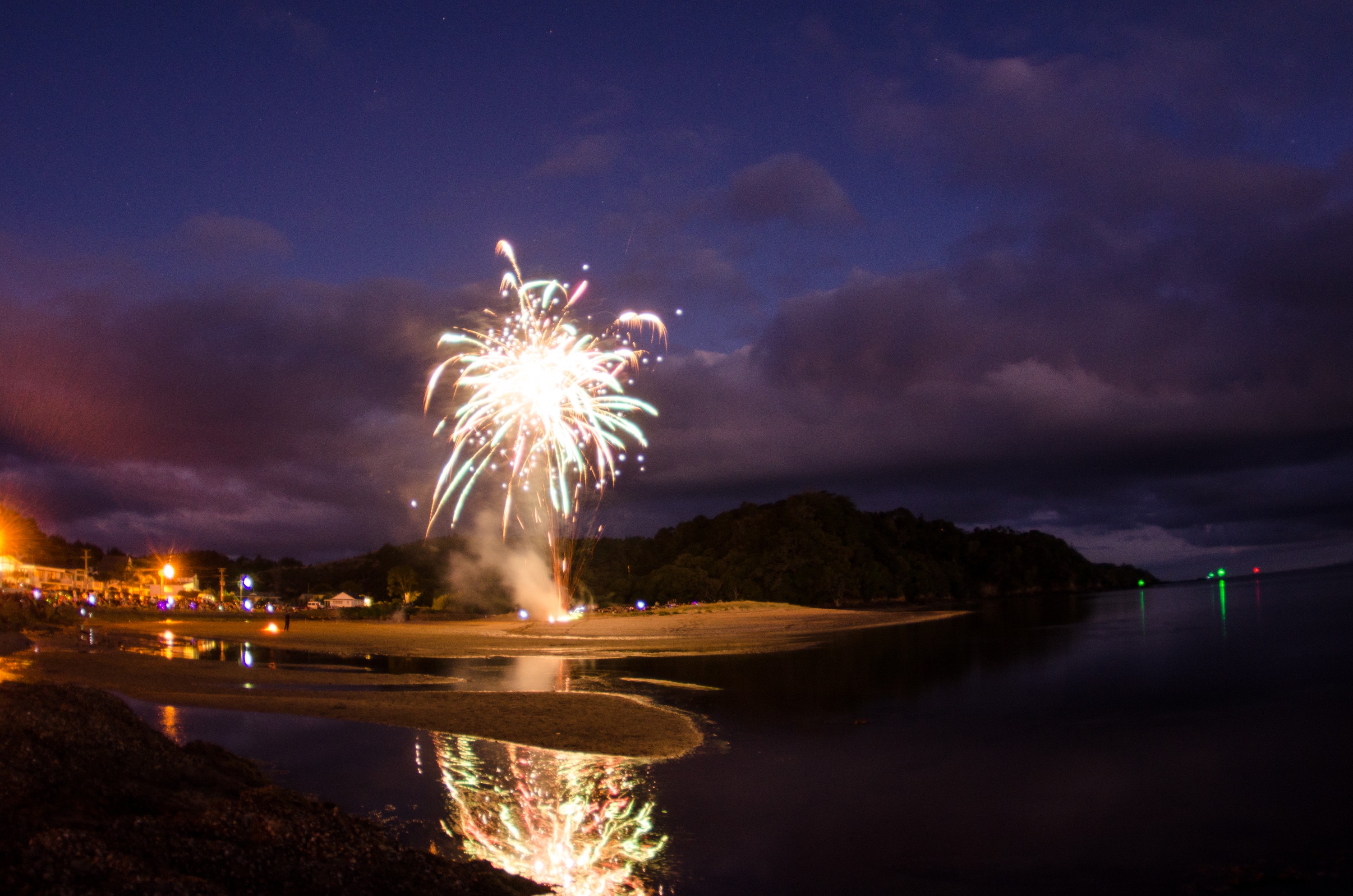 DSC_2743 – Ngunguru, Estuary, Bonfire, night, 2015, fireworks, night, night time, Crispin, NZ, new, new zealand, zealand